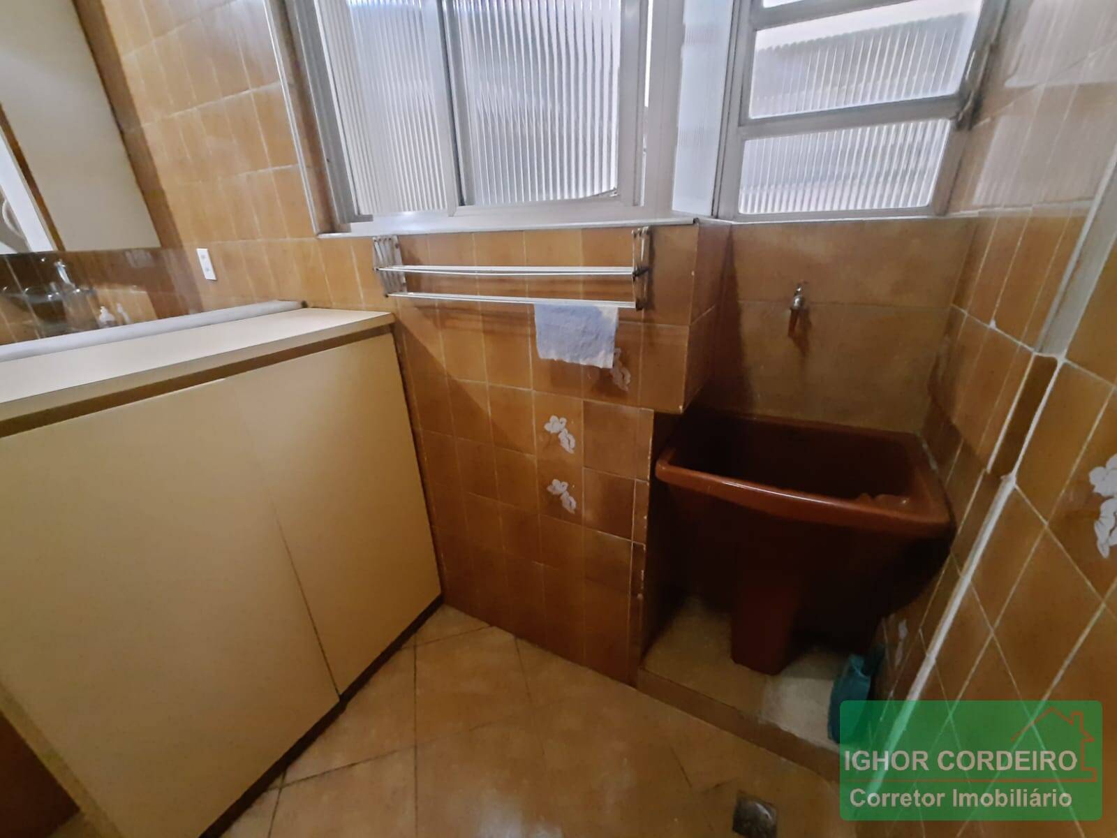 Apartamento à venda e aluguel com 2 quartos, 65m² - Foto 9