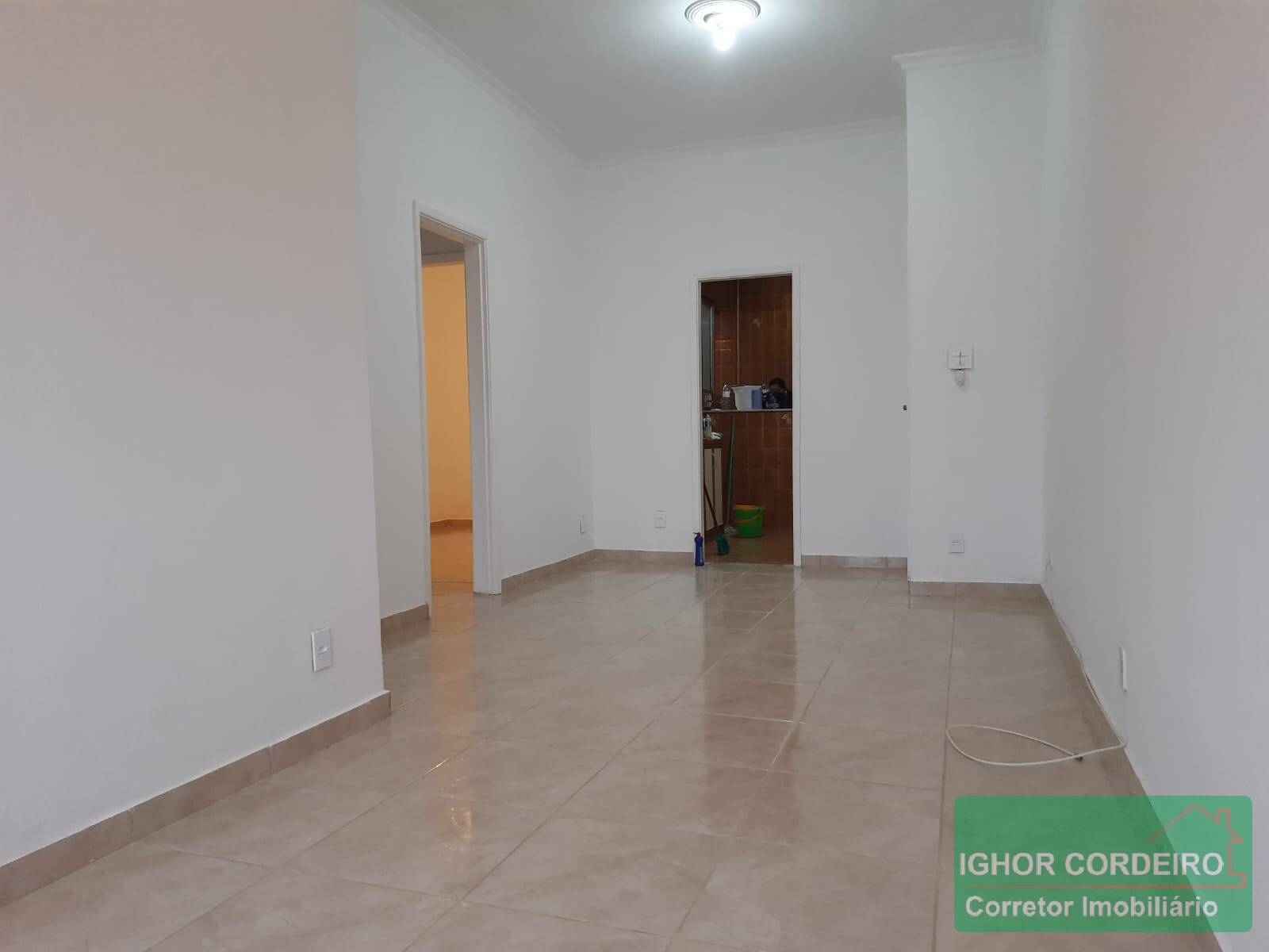 Apartamento à venda e aluguel com 2 quartos, 65m² - Foto 5