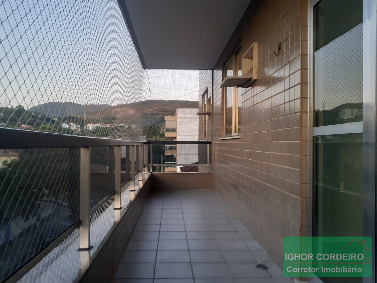 Apartamento para alugar com 2 quartos, 92m² - Foto 2