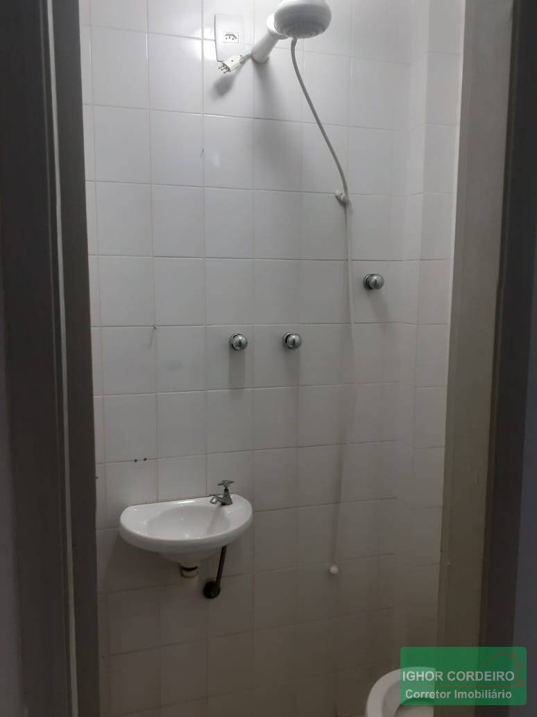 Apartamento para alugar com 2 quartos, 92m² - Foto 13