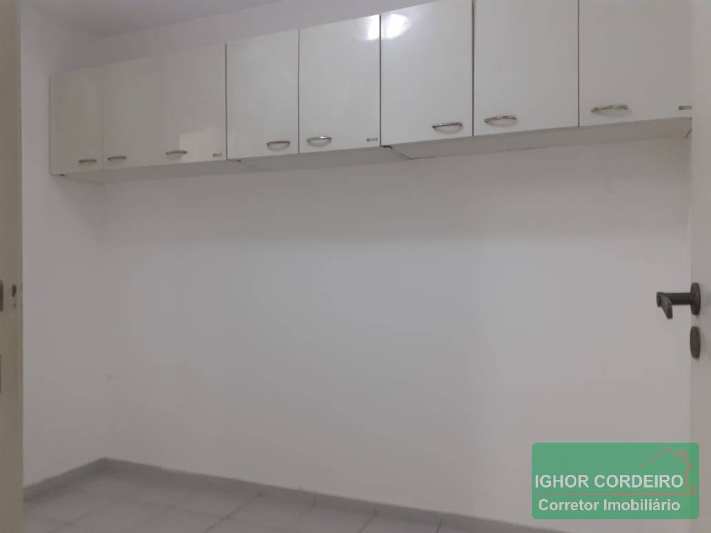 Apartamento para alugar com 2 quartos, 92m² - Foto 12